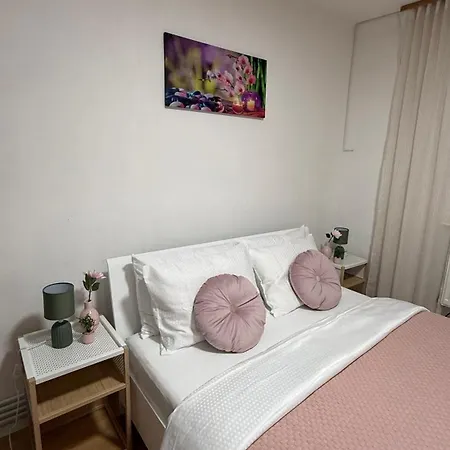 Apartment The Nook Jesenice