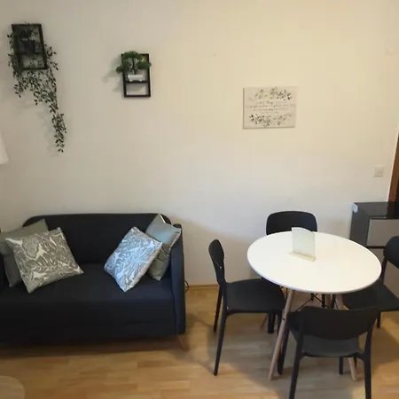 The Nook Apartment Jesenice